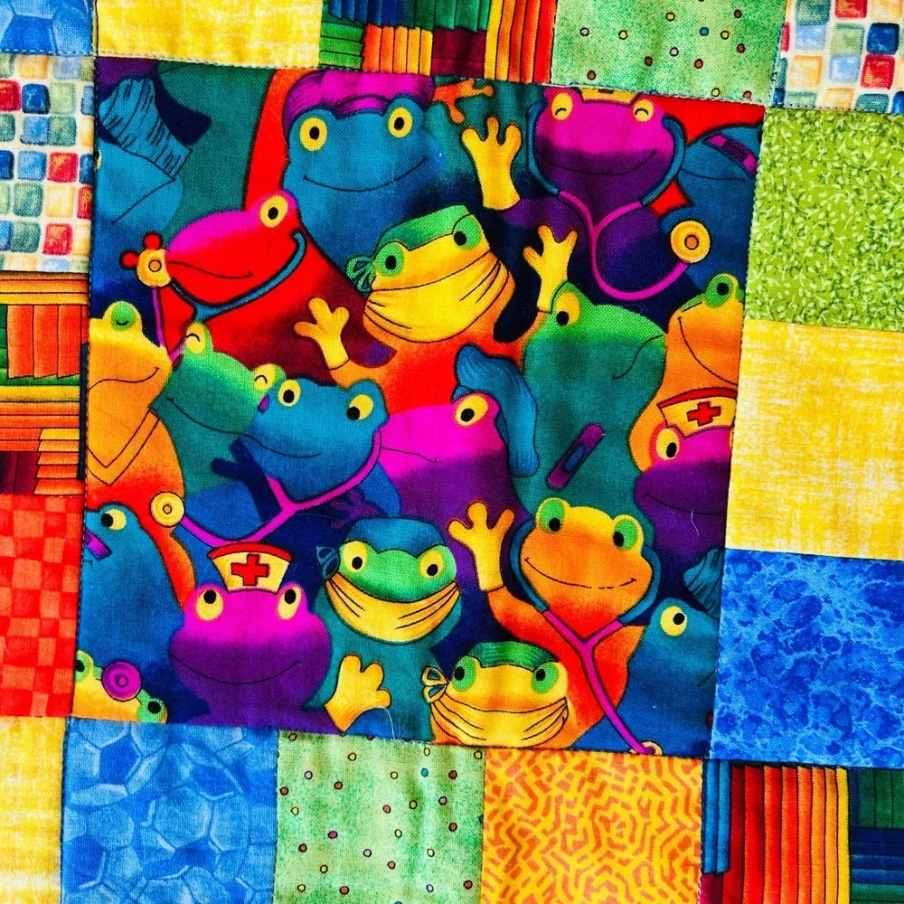 Handmade Patchwork Baby Quilt Dinosaurs Dogs Baseball Frog Blanket Novelty Print